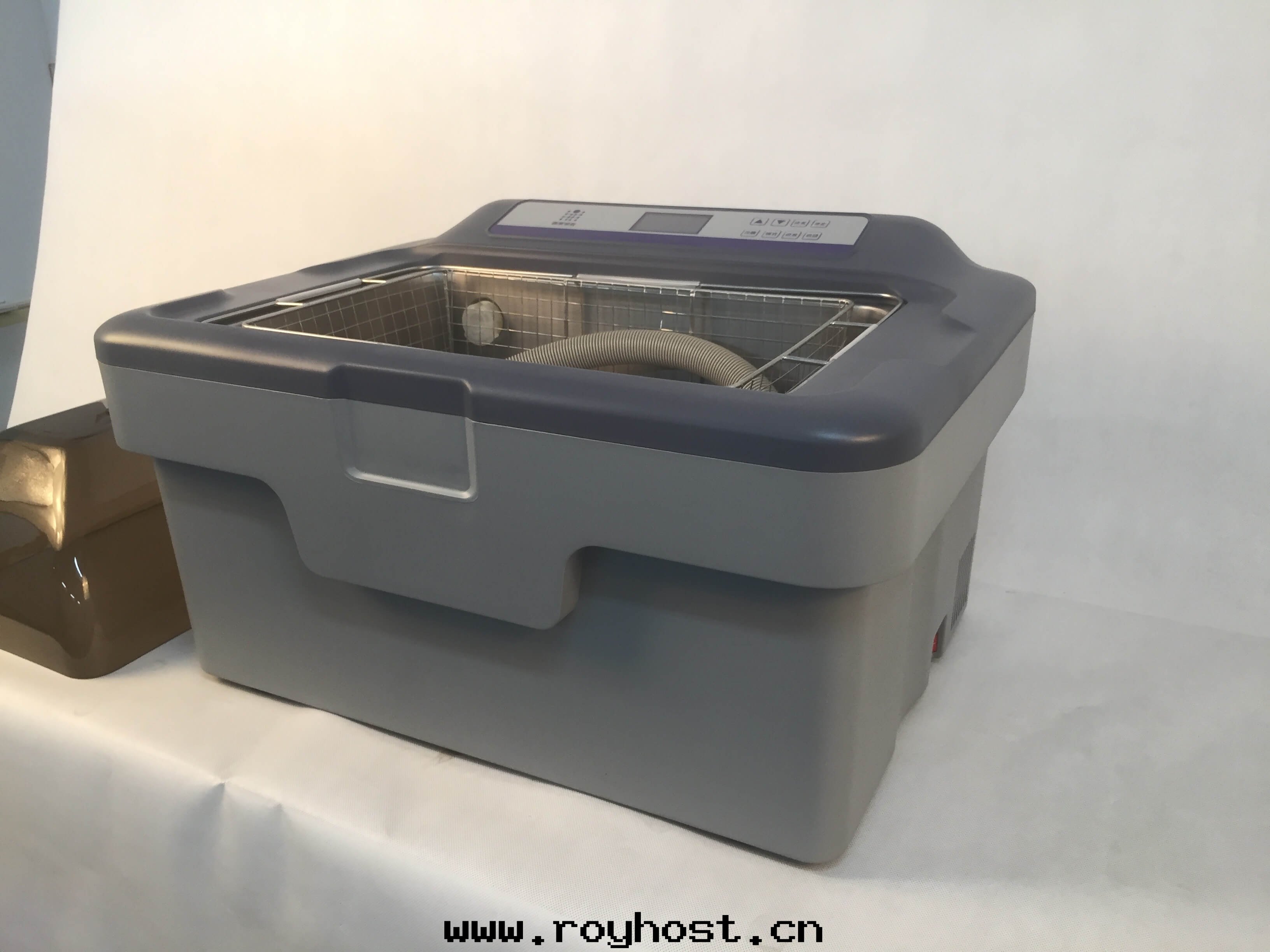 超聲波(bō)清(qīng)洗機(jī)安(ān)装和(hé)操作(zuò)規程